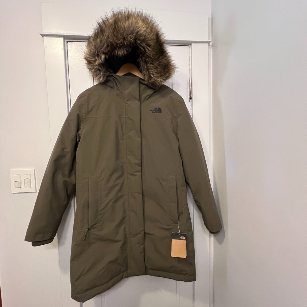 The North Face Arctic 600 Parka Ladies Size XL Olive Green Lightly Used